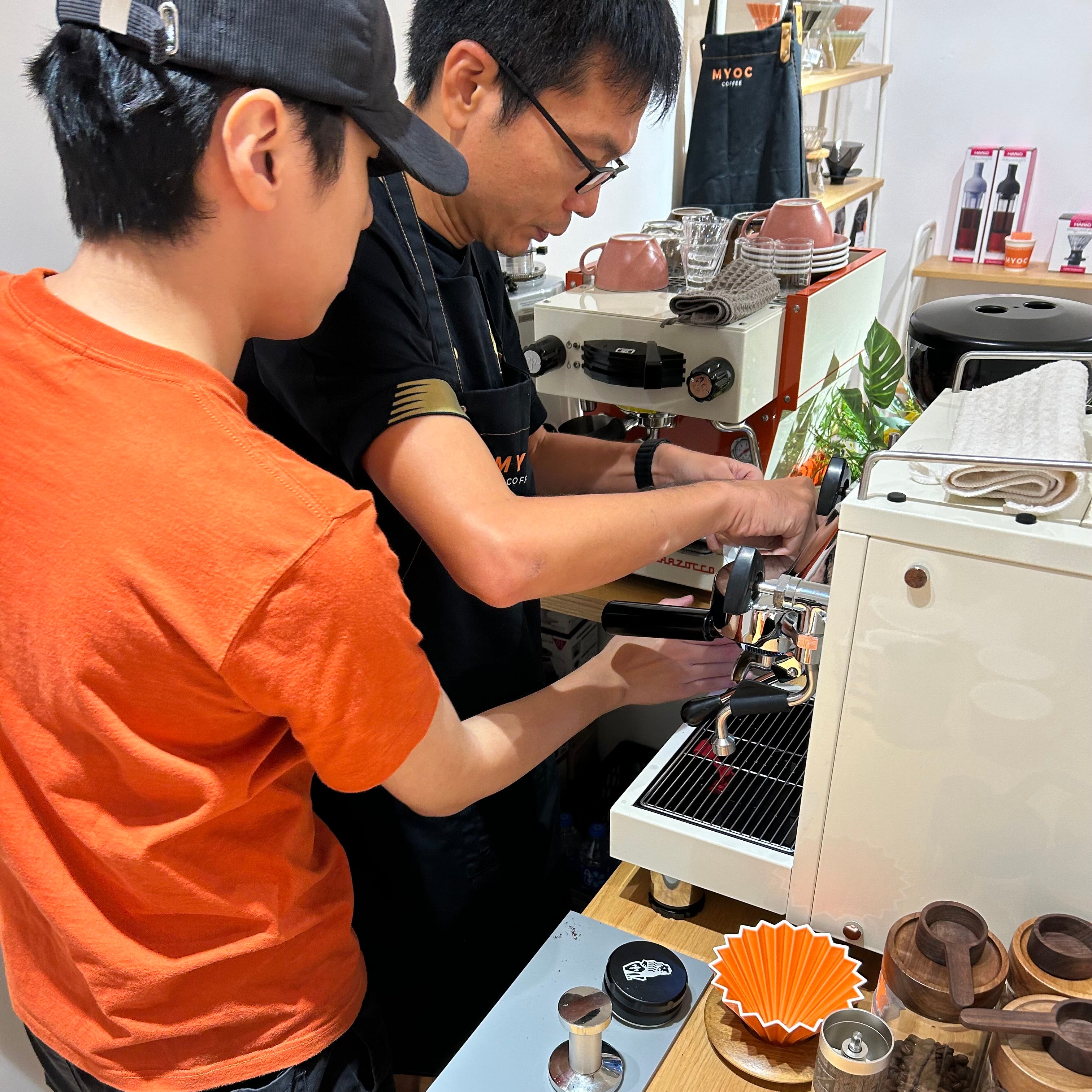 意式濃縮咖啡及拉花入門班 FUNDAMENTAL BARISTA SKILLS ｜ 小班教學 (二人同行或多人報讀額外優惠)