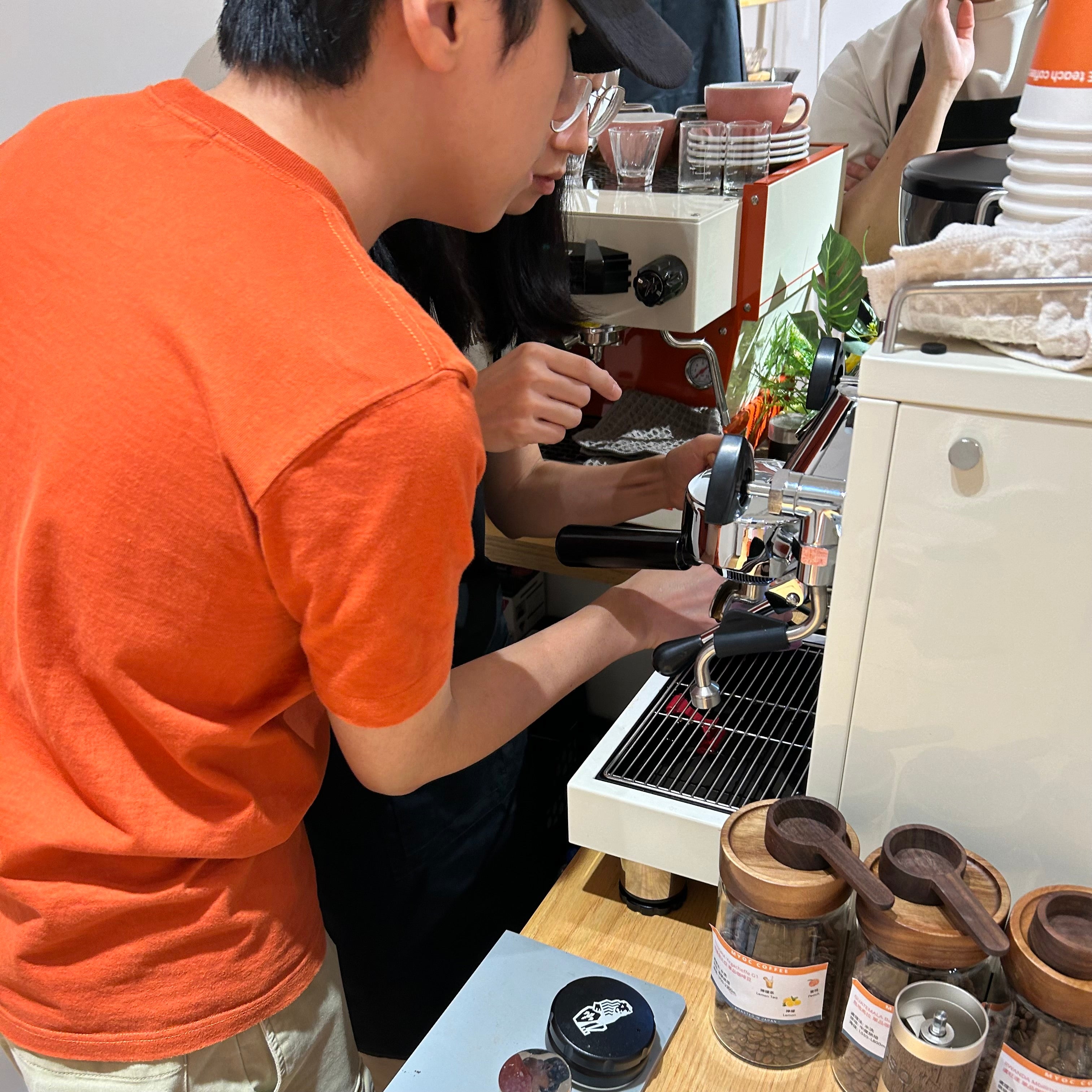 意式濃縮咖啡及拉花入門班 FUNDAMENTAL BARISTA SKILLS ｜ 小班教學 (一人報讀)